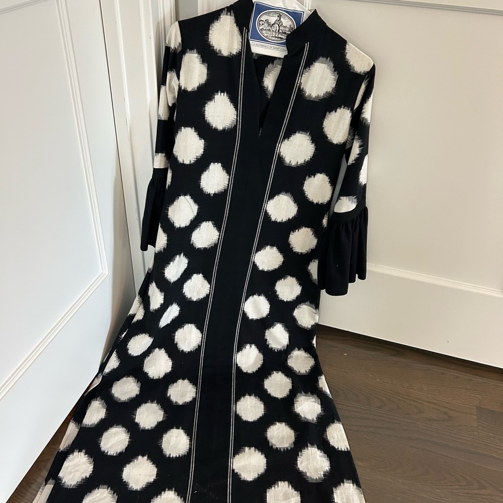 De Castro XS black and white dress NWOT
